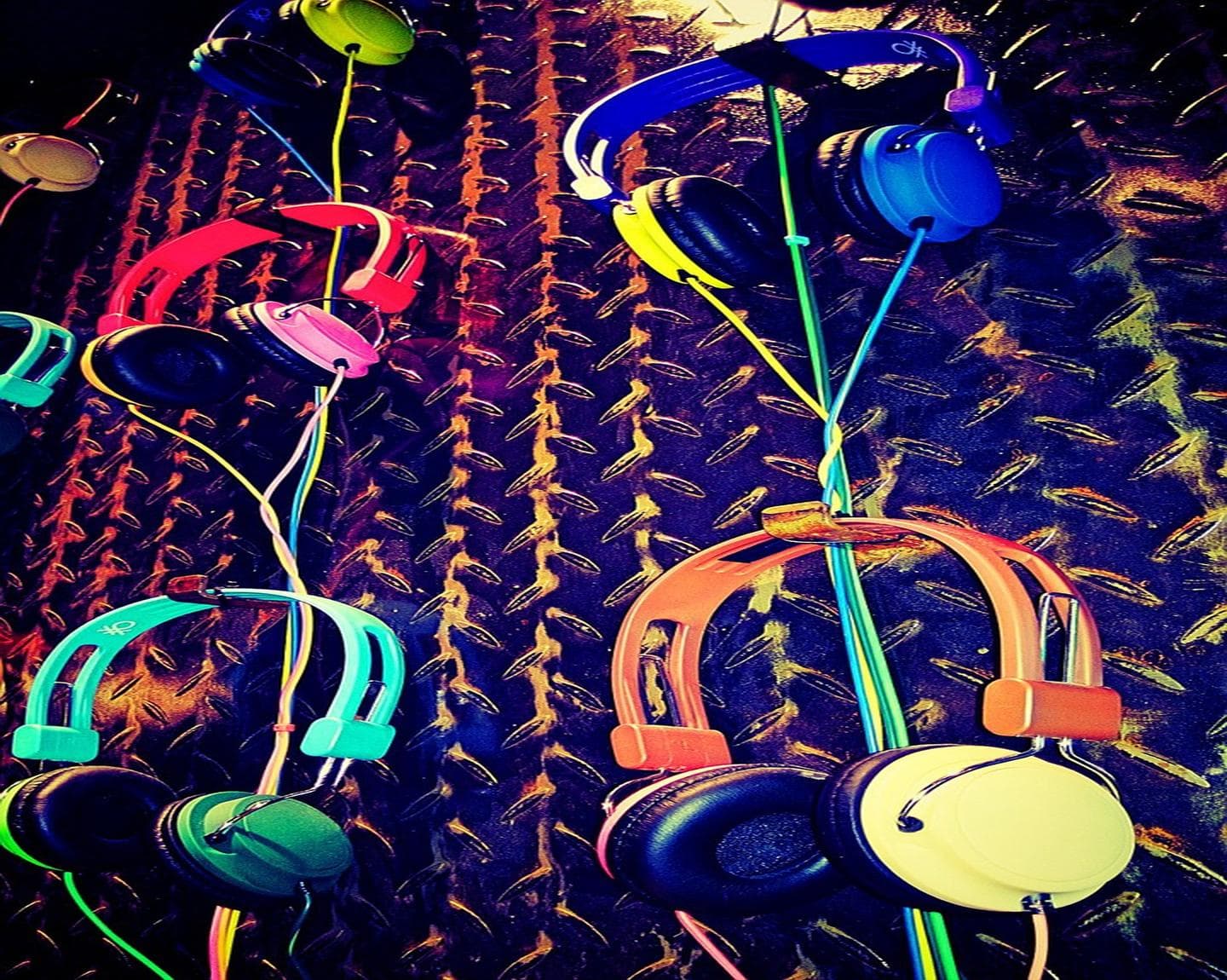 RADIO ARSIS. Clásicos de nuestra vida. Pop en español e inglés.