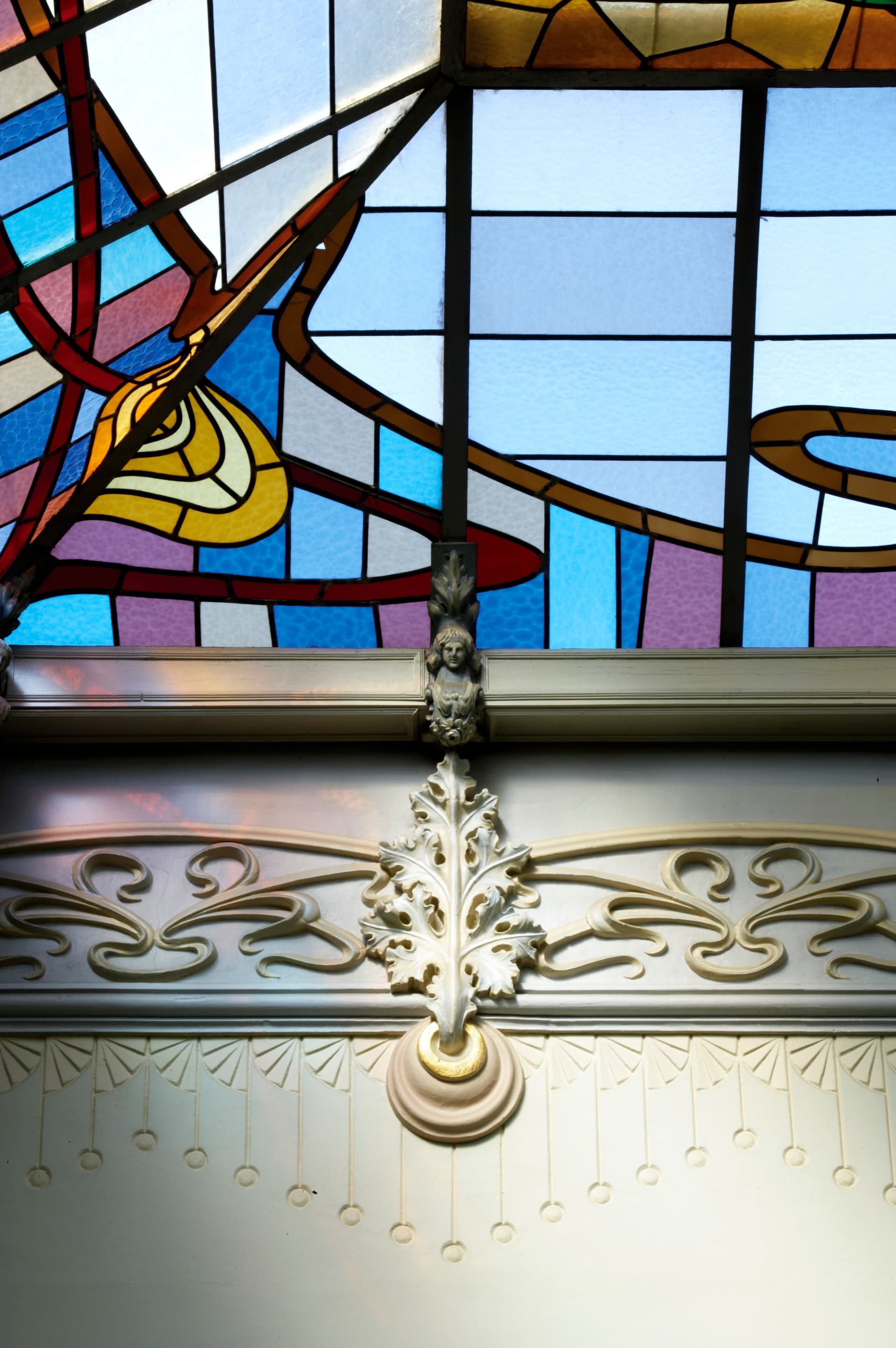 Casa Museo Moderno vidrieras